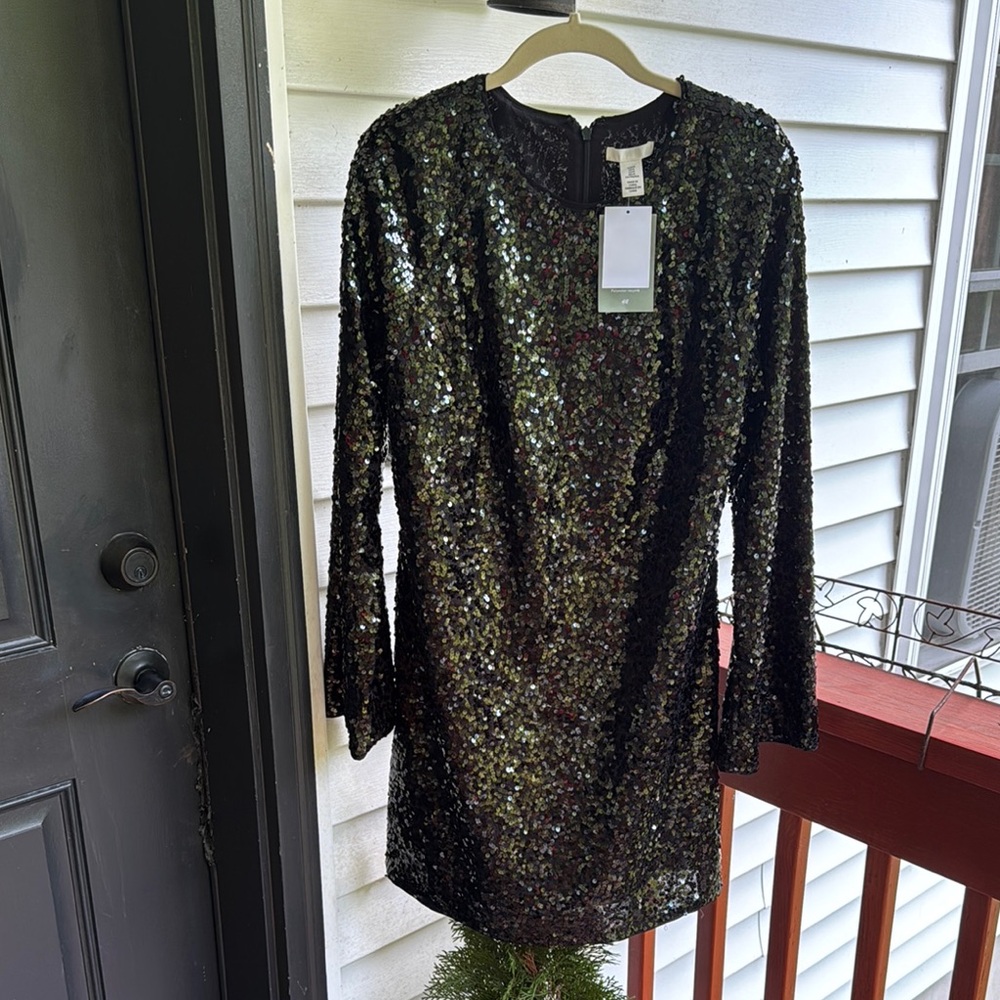 Sequin Long Sleeve Shift Dress - Black and Olive Sparkle